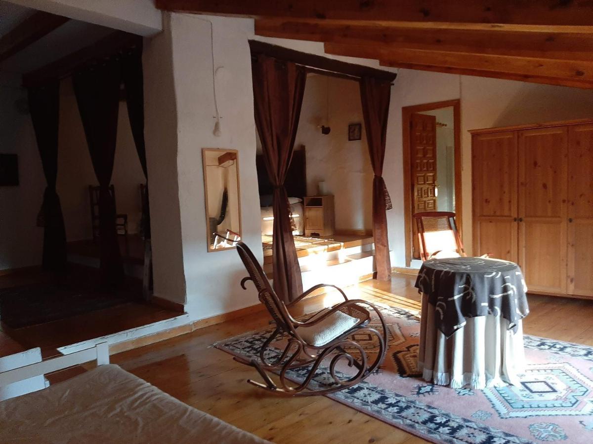 El Balcon De Reznos, Soria Villa Luaran gambar