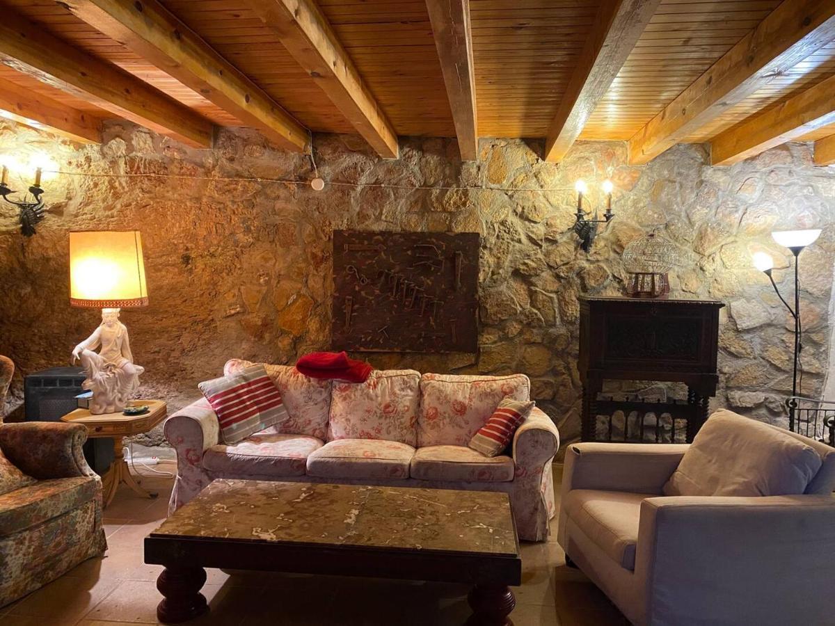 El Balcon De Reznos, Soria Villa Luaran gambar