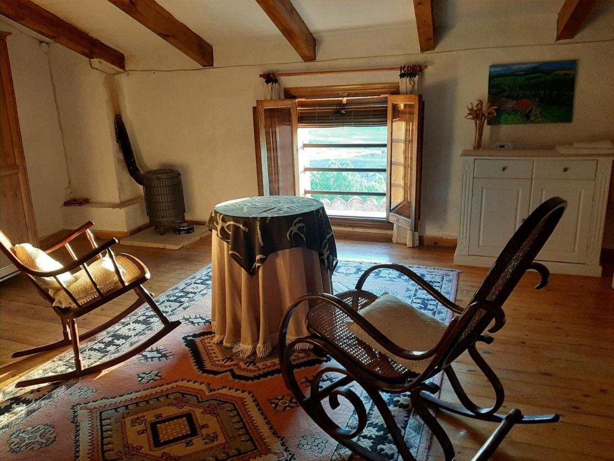 El Balcon De Reznos, Soria Villa Luaran gambar