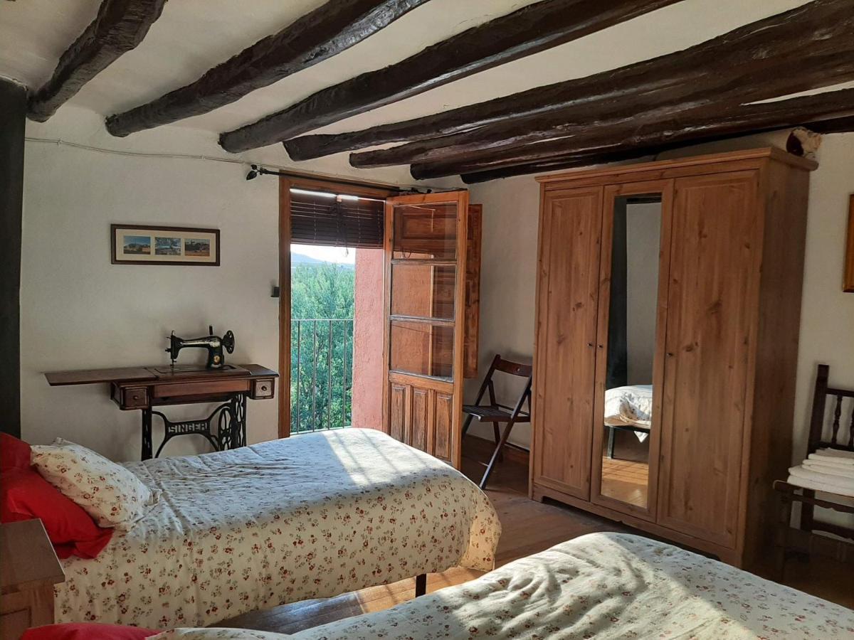El Balcon De Reznos, Soria Villa Luaran gambar