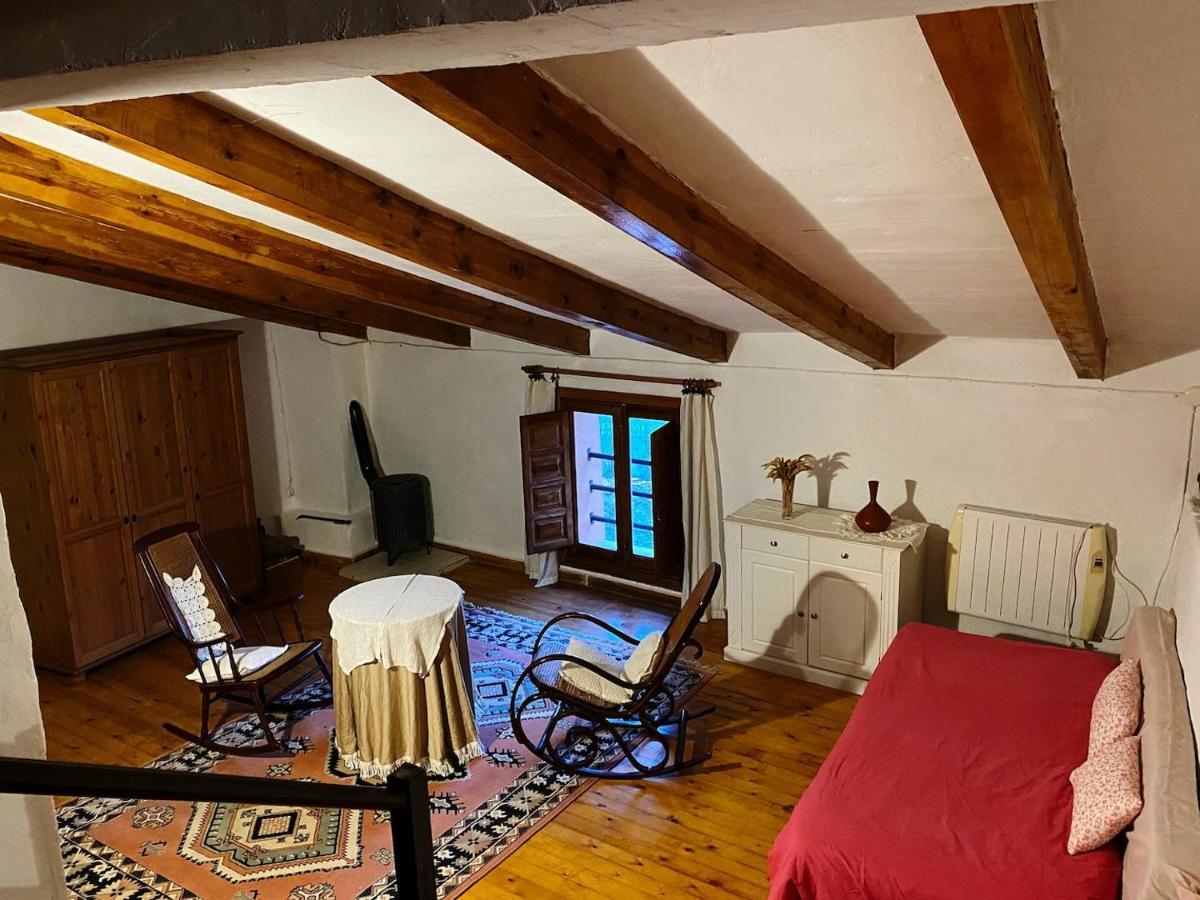 El Balcon De Reznos, Soria Villa Luaran gambar